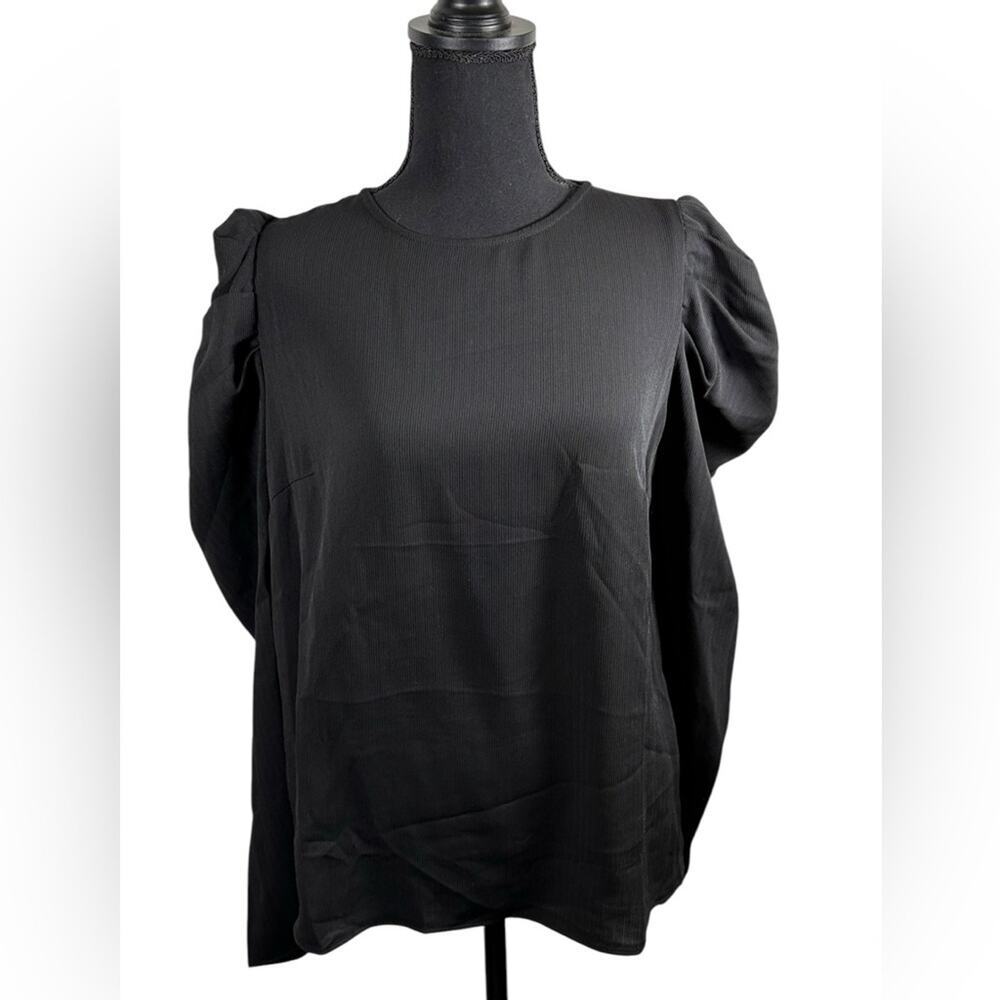 English Factory Black Puff Long Sleeve Top Size M‎ NWT Key Hole Back Round Neck